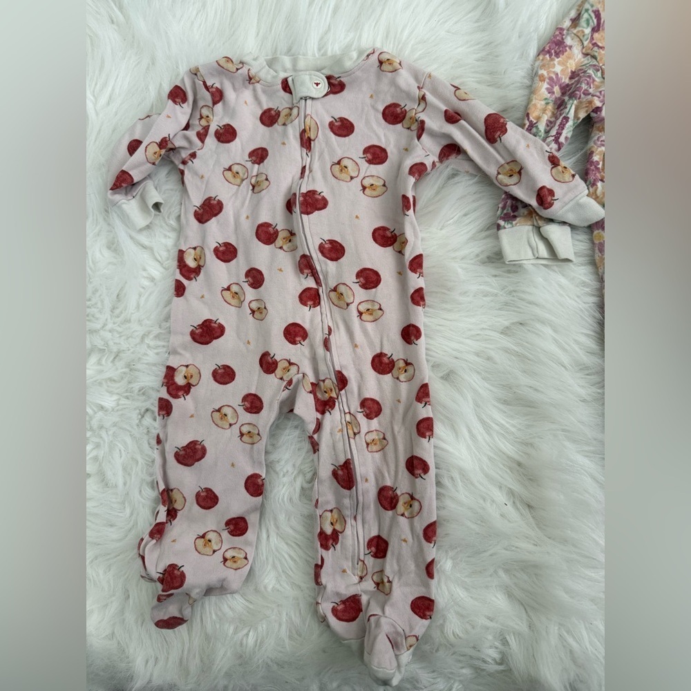 Bundle of 6-9 months girls (19 items) - Picture 3 of 6